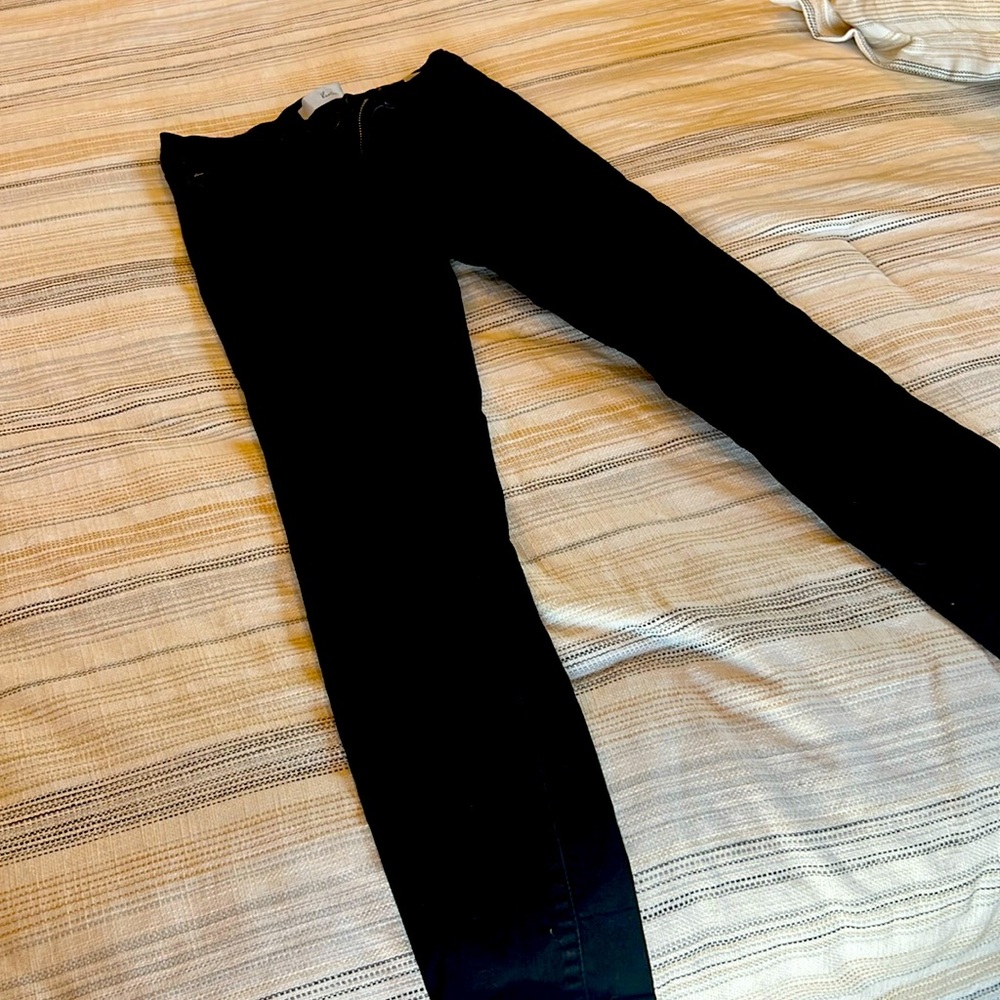 KanCan blk jeans.